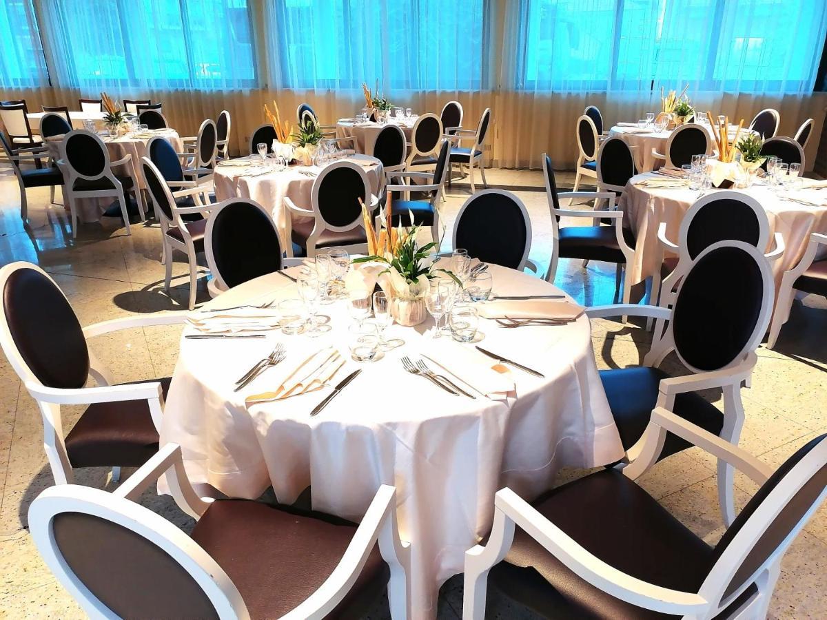 Hotel Parisi 니첼리노 외부 사진