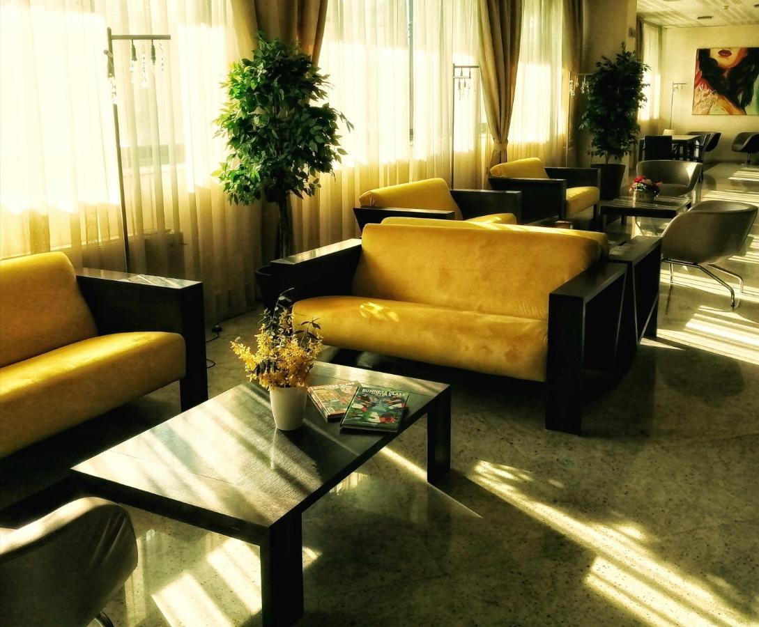 Hotel Parisi 니첼리노 외부 사진