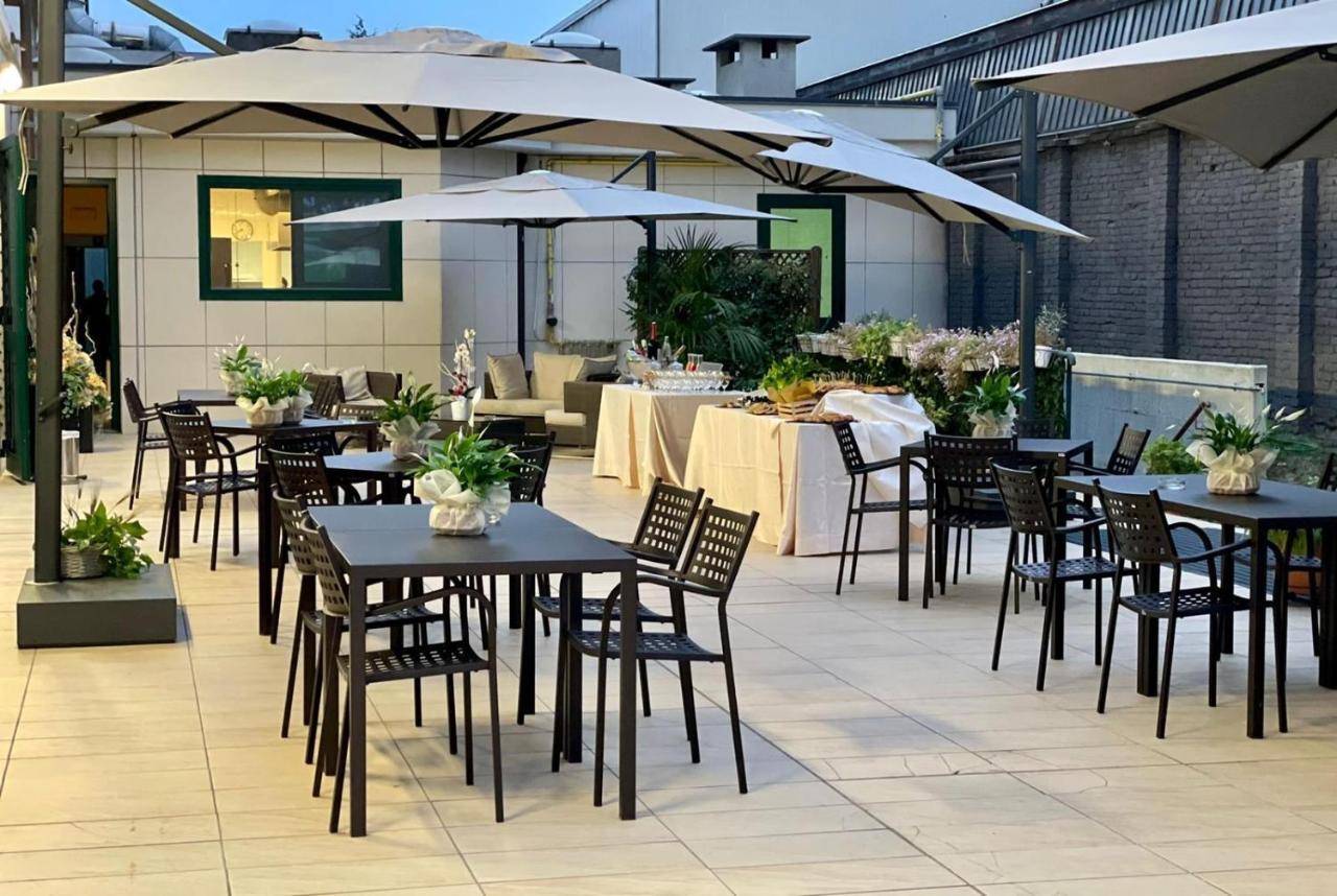 Hotel Parisi 니첼리노 외부 사진