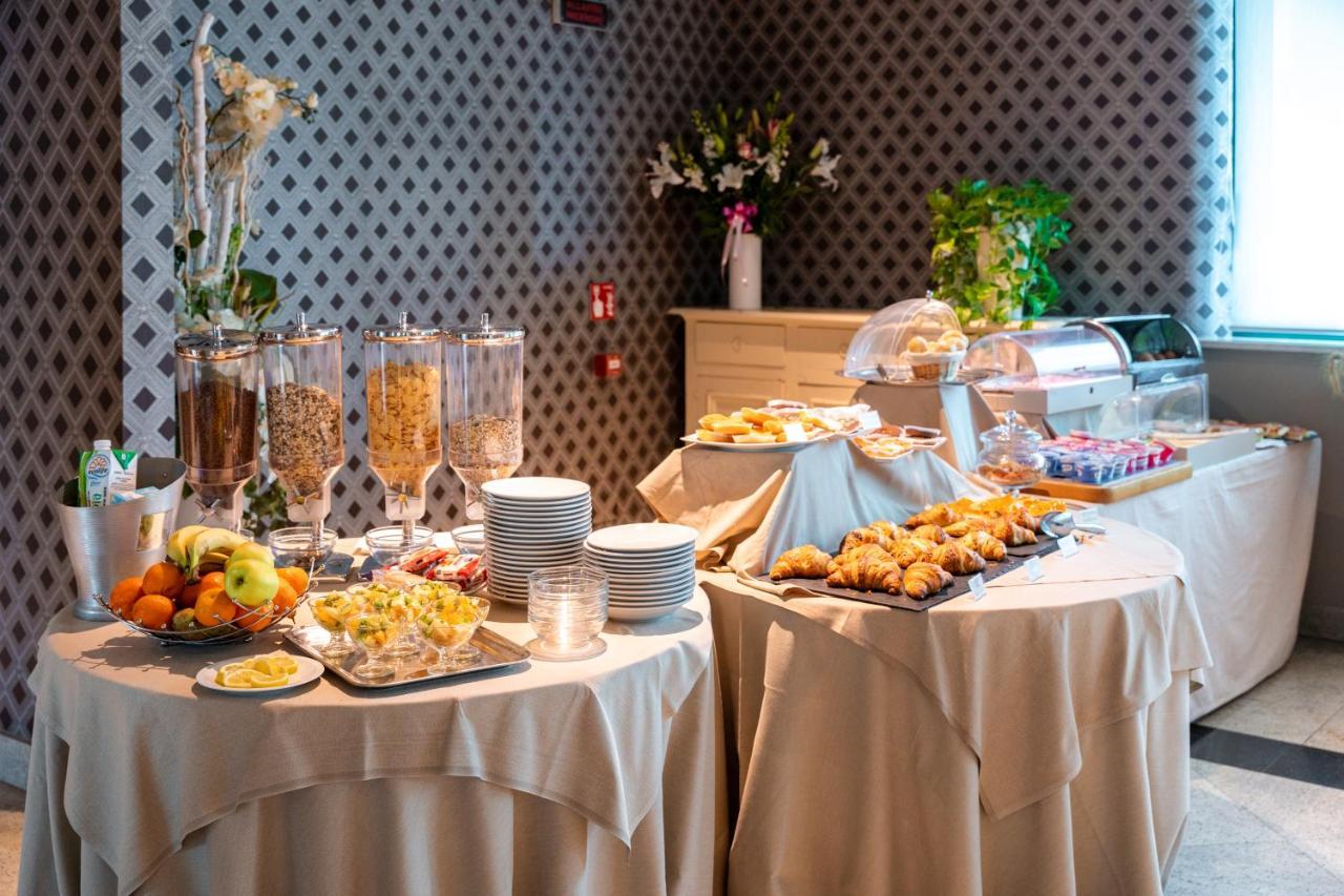 Hotel Parisi 니첼리노 외부 사진