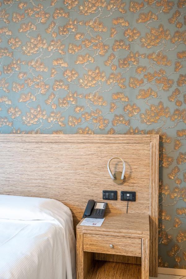 Hotel Parisi 니첼리노 외부 사진